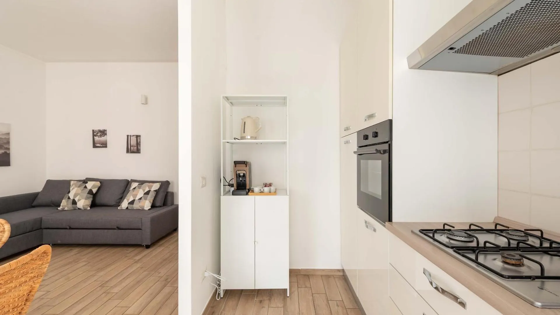 Loverhome Apartment 2 Rome 0*,